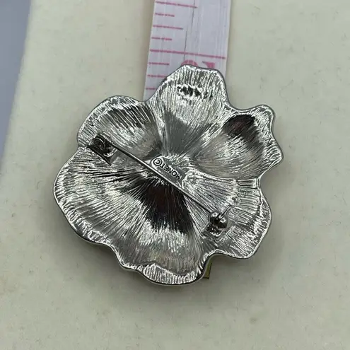 Monet Vintage  large pansy brooch in silver color 1980’s