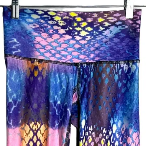 Teeki  Leggings Womens Small Purple Blue Sea Fairy Goddess Capri Crop Athleisure