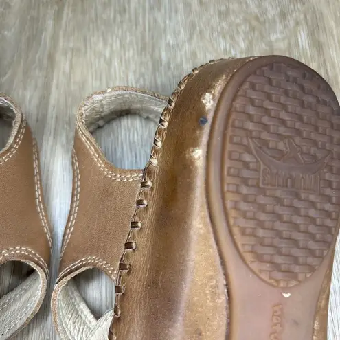 Pikolinos Womens 8 Valarta Sandals Leather T Strap Flower Brown Covered Toe