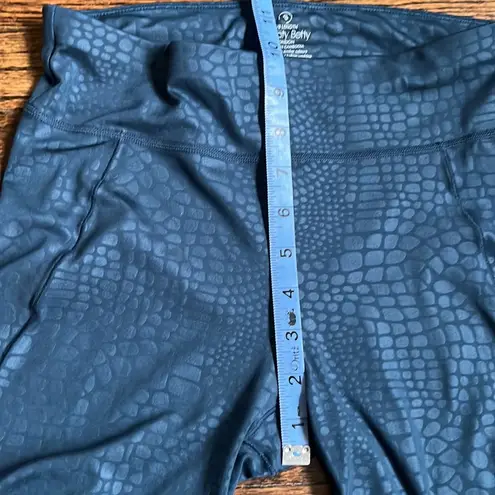 Sweaty Betty  7/8 Croc Embossed Teal Yoga Leggings S