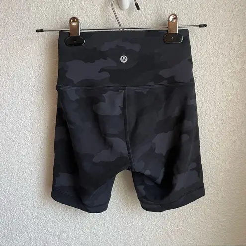 Lululemon  Wunder Under Train Short 6” Incognito Camo