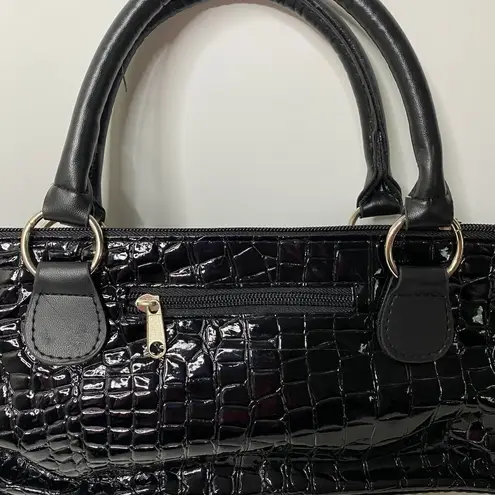 Primeware Wine Clutch Classic Sassy Black