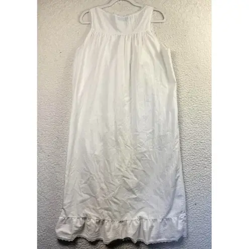 Night Time Creations Nightgown Womens Small White Lace Trim Ruffle Hem Made USA