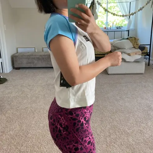 STAUD *New Balance rash guard. S-M