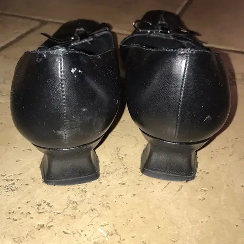 Stuart Weitzman ✨ black bow low heeled pumps - Image 3