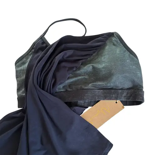 Niyama Sol Criss Cross Two