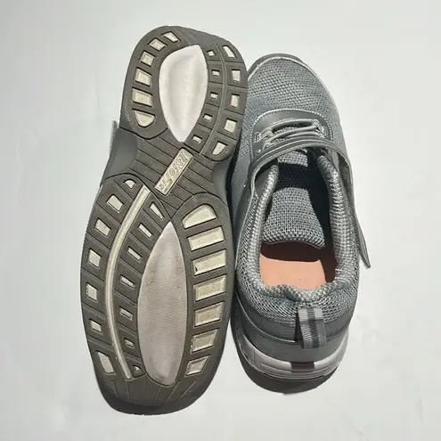 Orthofeet Joelle stretch knit sneaker size 6M B61 Silver