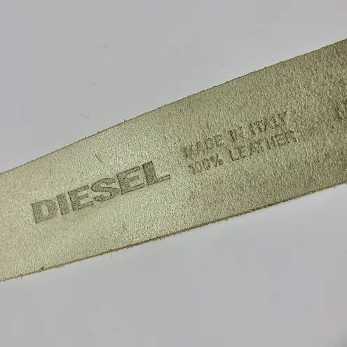 Diesel Vintage Genuine Leather Green Belt. Size: 38"