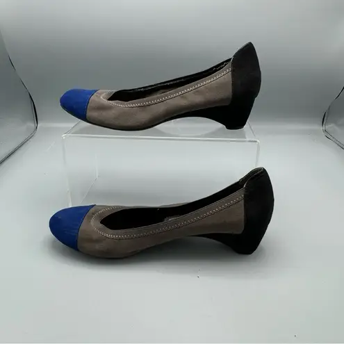 Dana Buchman Women Wedge Pump Shoes Size 10M 3-Tone Blue Gray Black Faux Suede
