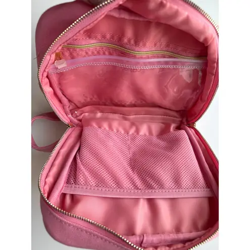 NWOT ban.do "AVAILABLE FOR WEEKENDS" Cosmetic / Toiletry Bag Pink