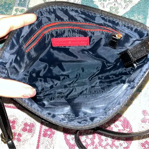 Tommy Hilfiger NWTS  Purse Black Crossbody