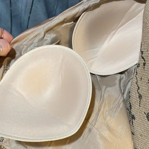 WTOO by Watters & Watters Strapless Champagne with Black Bow Maxi Gown size 2 Tan