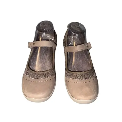 Easy Spirit Women's Mary Jane Flats Brown Leather Casual Comfort Shoes 9 Narrow