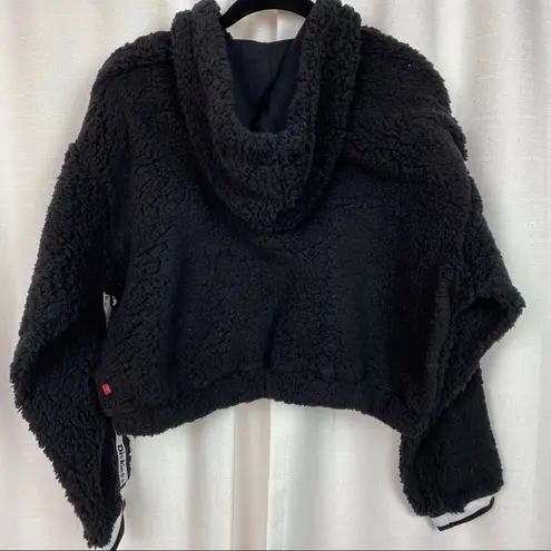 Dickies Black Cropped Fuzzy Hoodie Sz.M NWT