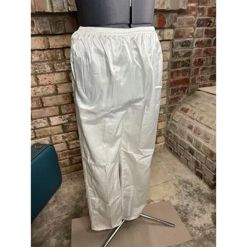 satin Pajama set top pant white long sleeve Size M