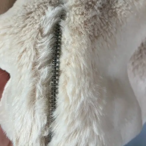 Tamnoon Women's Faux Fur Hooded Zip