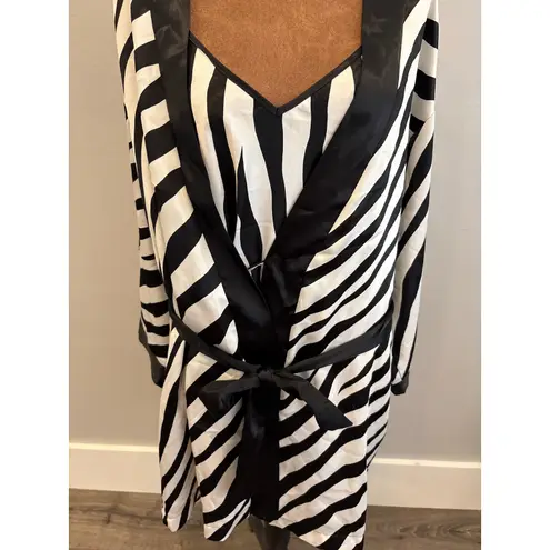 Josie by Natori Zebra Print Silk Kimono Robe Slip Dress Set Womens XS Black