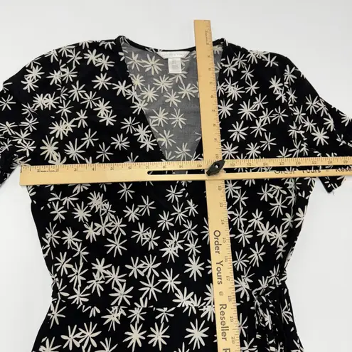 London Times Dress Womens Size 4 Black White Floral Wrap Midi