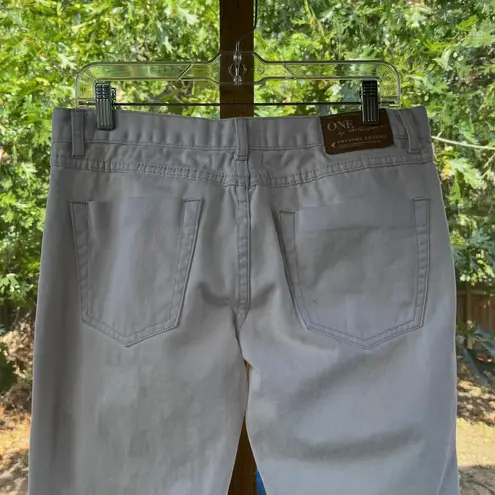 One Teaspoon  Awesome Baggies Jeans White Distressed Size 29