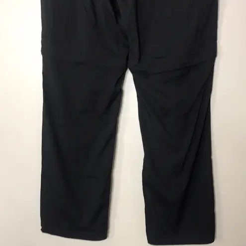 L.L.Bean  water resistant cresta hiking zip off pants size 10 regular