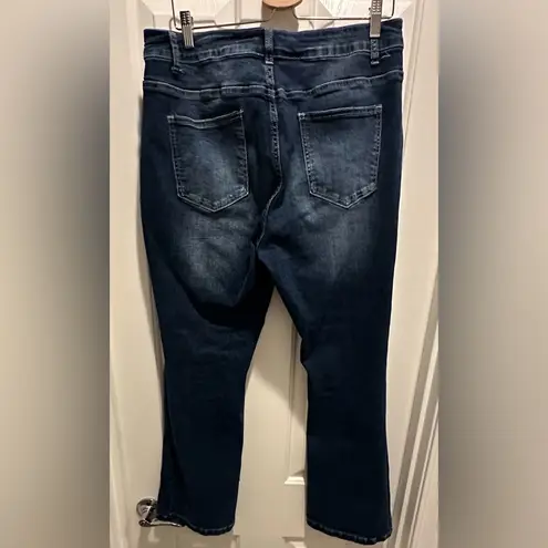 Coco + Carmen EverStretch Flare Jeans with Front Vertical Seaming Dark Denim XL