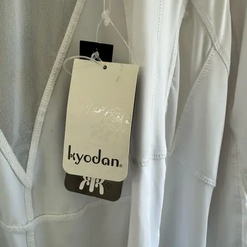 Kyodan NWT  ZIP UP JACKET MEDIUM