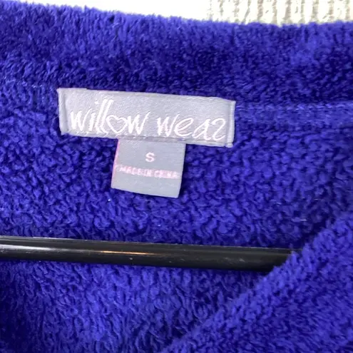 Willow Wear Size Small Navy Blue Long Sleeve V