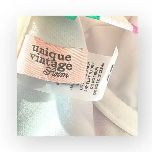 Unique Vintage new ミ Marlene Bikini Swim Top ミ Rainbow Pride Stripes ミ Small ミ