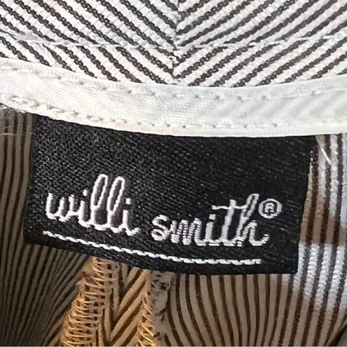 Willi Smith  Size 10 Brown & White Pin Striped Capris