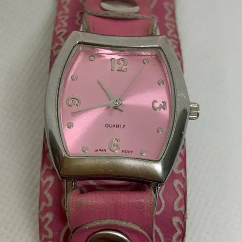 Relic  women watch silver tone 28mm case quartz analog pink dial up to 7” running - Image 3