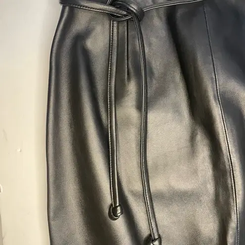 Valerie Stevens Black Fully Lined A Line Knee Length Real Leather Skirt Sz 4