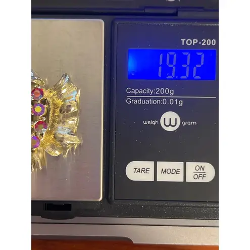 Vintage Floral Pendant Pink Red Aurora Borealis Rhinestones Gold Tone Estate