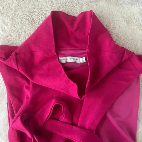 Women's Irregular Exposure Regal Turtleneck Sleeveless Mock Neck Top OSFM Pink Size undefined