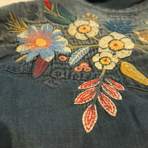 Johnny Was heavily embroidered Savannah frayed western top NWT (oversized) RARE