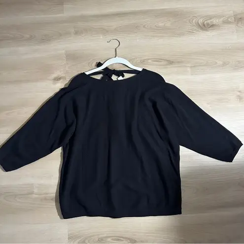 Chico's  Women's Black Tie Back Lightweight Knit Sweater Size‎ 2