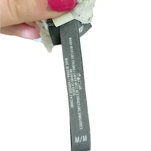 Aerie  White Floral Lace Bralette Size‎ Medium (adjustable straps)