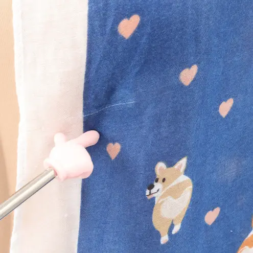 NWT Bass Corgi Dog Scarf Wrap Shawl Womens Blue White Hearts Novelty Flaw 68x34