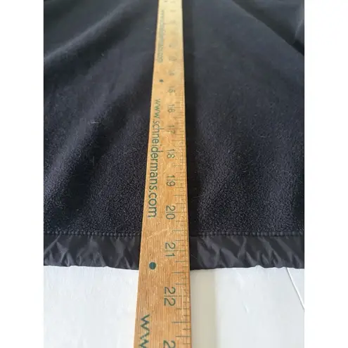 Athleta  Cozier Jacket Size Medium Black Puffer Hoodie Insulated PrimaLoft 350839