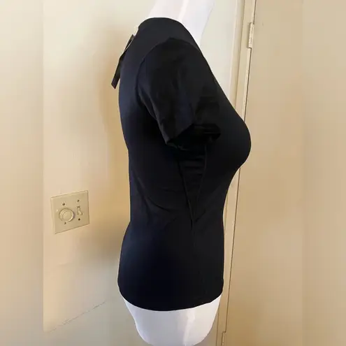 Uniqlo  Activewear T-shirt Size M Womens Black Short Sleeve Sports Training Tee