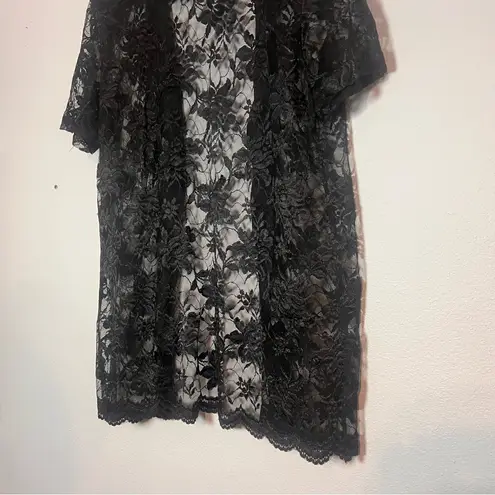 Vintage Lisa’s Cardigan Black Lace Short Sleeve Open Front Gold Buttons Size XXL