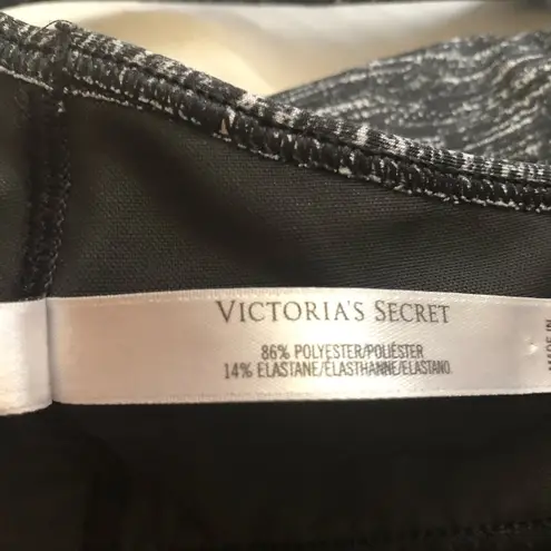 Victoria's Secret  Sport Sports Bra Heathered Grey Sz L EUC Black VSX Logo Band