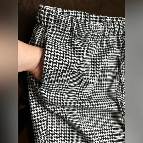 Houndstooth C By One Black & White  Pattern Capri Casual Pants Sz XL  T 16.