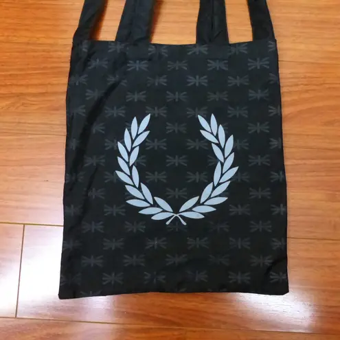 Fred Perry Tote Bag Black Laurel Wreath Logo Carryall Shopper Crossbody Nylon