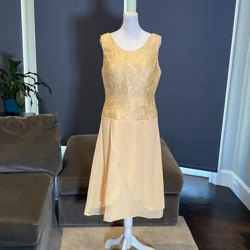 Women’s Tea Length Chiffon & Lace Dress with Matching Chiffon Jacket Size 12 Yellow