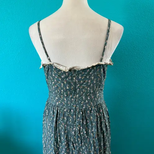 Lulus  Simpler Times Sage Green Floral Print Tiered Maxi Dress Smocked Size M