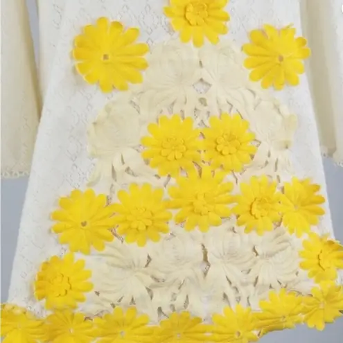 Free People  Flower Child Tunic Yellow Daisy Lace Lg  Great Accents Flowy and Fun