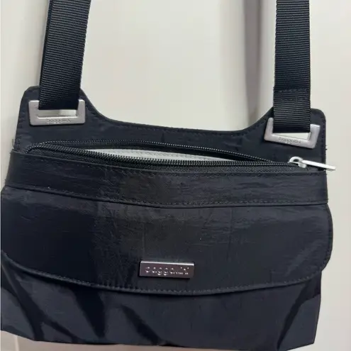 Baggallini Like New  Hailey All Day Bagg crossbody bag black