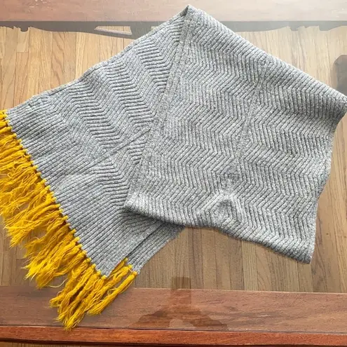 Universal Threads Universal Thread Wool Blend grey winter scarf with mustard yellow tassels