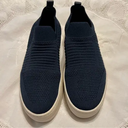 J Slides Hilo Knit Platform Slip On Shoes Women’s Size 7 Navy Blue Fabric Mesh