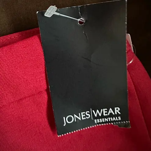 Jones Wear  Essential Red NWT Crease In Front &.Back Wide & Straight  Leg Sz 6